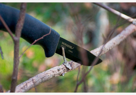 Morakniv Messer Bushcraft Black aus gehärtetem Kohlenstoffstahl-SOTA Outdoor